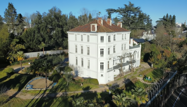 Propri&eacute;t&eacute; 15 pièces  à vendre Pau 64000