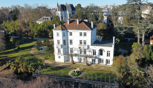 Propri&eacute;t&eacute; 15 pièces  à vendre Pau 64000