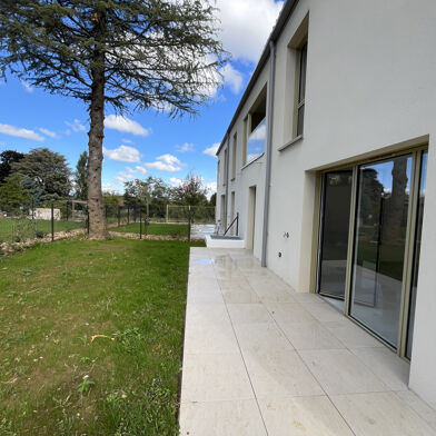 Appartement 5 pièces 1423 €