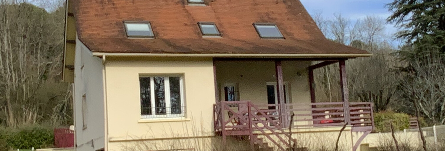 Maison 7 Pièces 108 m² à vendre à Lembras (24100)