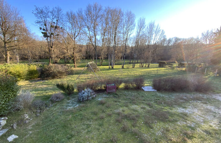 Maison familiale avec piscine, terrasses et garages - 10 Min — photo 5