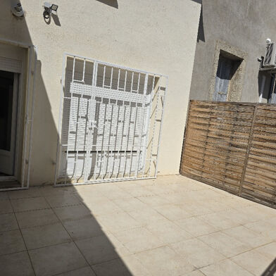 Maison 2 pièces 700 €