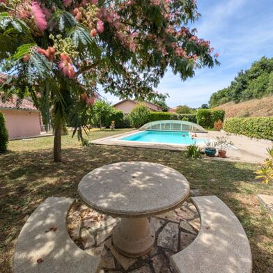 Maison 6 pièces 599000 €