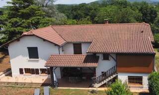 Maison 10 Pièces 208 m² à vendre à Satolas-et-Bonce (38290)