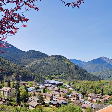 Commerce 3 pièces 236000 €