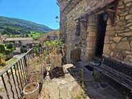Maison en pierres - terrasse - écurie - Terrain 1 200 m² — photo 3