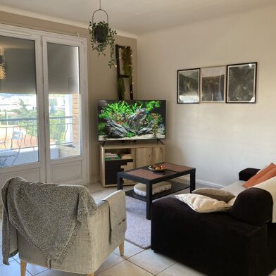 Appartement 4 pièces 1023 €