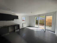 MAISON DE VILLE RECENTE - JARDIN - PARKING - EYSINES — photo 2