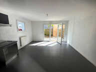 MAISON DE VILLE RECENTE - JARDIN - PARKING - EYSINES — photo 3