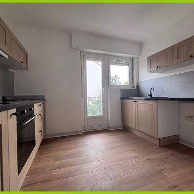 Appartement 4 pièces 800 €