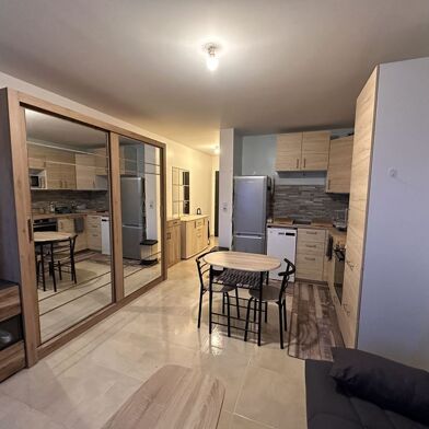 Appartement 1 pièces 735 €