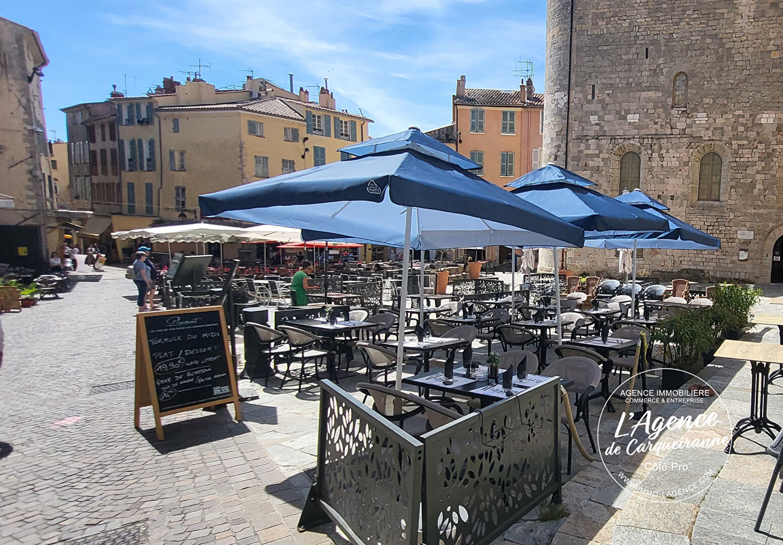 Local commercial  T5 à vendre Hyères 83400