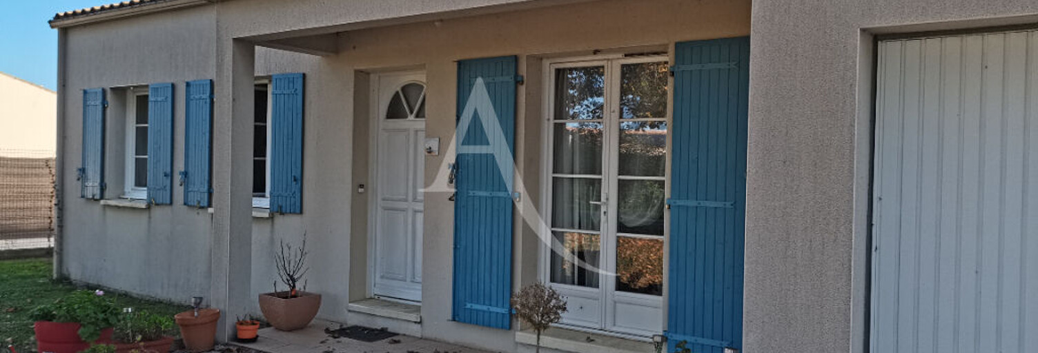 Maison 5 Pièces 89 m² à louer à Saint-Hippolyte (17430)