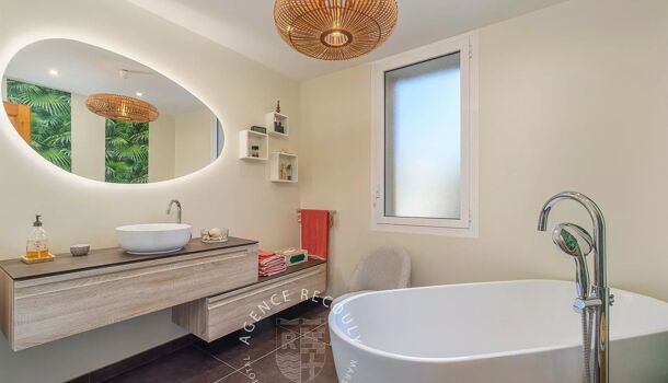 Villa / Maison 5 pièces  à vendre Marseille 8eme 13008