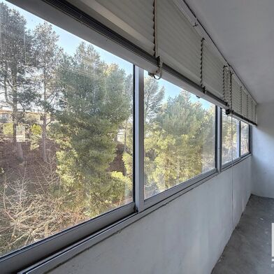 Appartement 4 pièces 1160 €