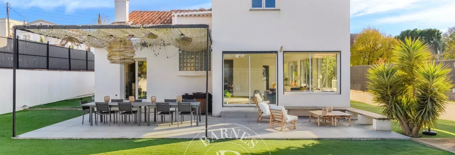 Maison 9 Pièces 224 m² à vendre à Marseille 9 (13009)