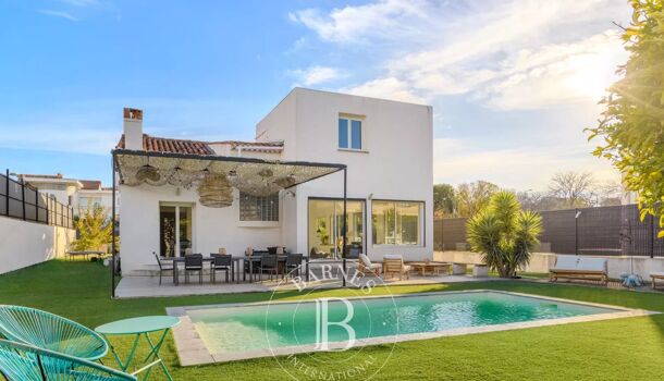 Villa / Maison 9 pièces  à vendre Marseille 9eme 13009