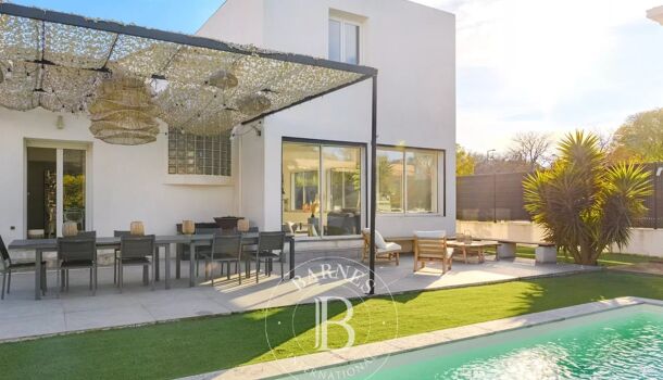 Villa / Maison 9 pièces  à vendre Marseille 9eme 13009