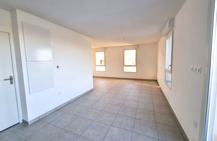 APPARTEMENTS NEUFS T3 ET T4 PINS-JUSTARET — photo 3