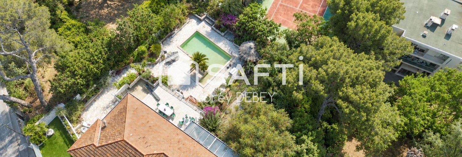 Maison 8 Pièces 398 m² à vendre à Sanary-sur-Mer (83110)