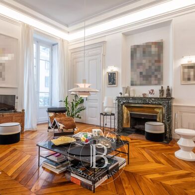 Appartement 7 pièces 1490000 €