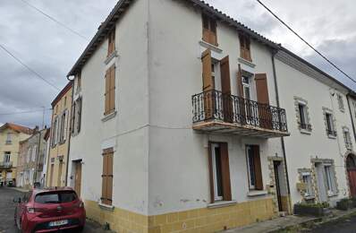 MAISON DE BOURG LUMINEUSE DANS SECTEUR TRES CALME — photo du bien