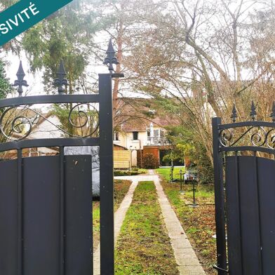 Maison 6 pièces 305000 €