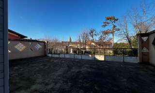 Immeuble  225 m² à vendre à Pont-de-Chéruy (38230)