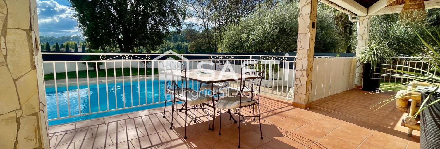 Maison 7 Pièces 200 m² à vendre à Trans-en-Provence (83720)