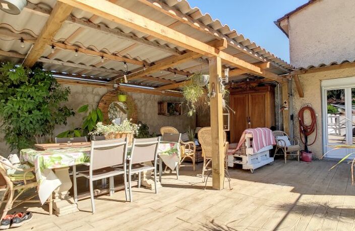 MAS avec gite et piscine — photo 5