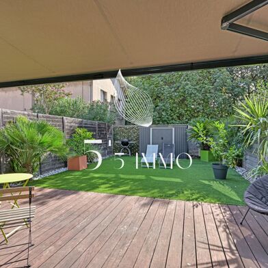 Maison 5 pièces 592500 €