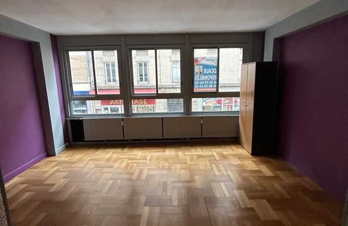 Bureau, activité mixe ou investissement : 150m² à fort potentiel d'aménagement à Limoges — photo 2