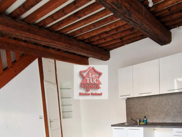 maison 2 chambres 1 bureau 26700 pierrelatte — photo du bien