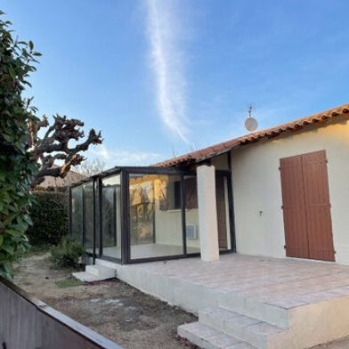 Maison 5 pièces 1260 €