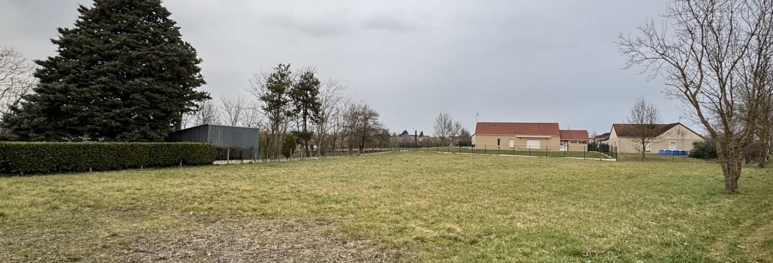 Terrain  2155 m² à vendre à Vatan (36150)