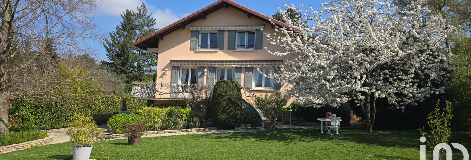 Maison 8 Pièces 205 m² à vendre à Saint-Cyr-au-Mont-d'Or (69450)