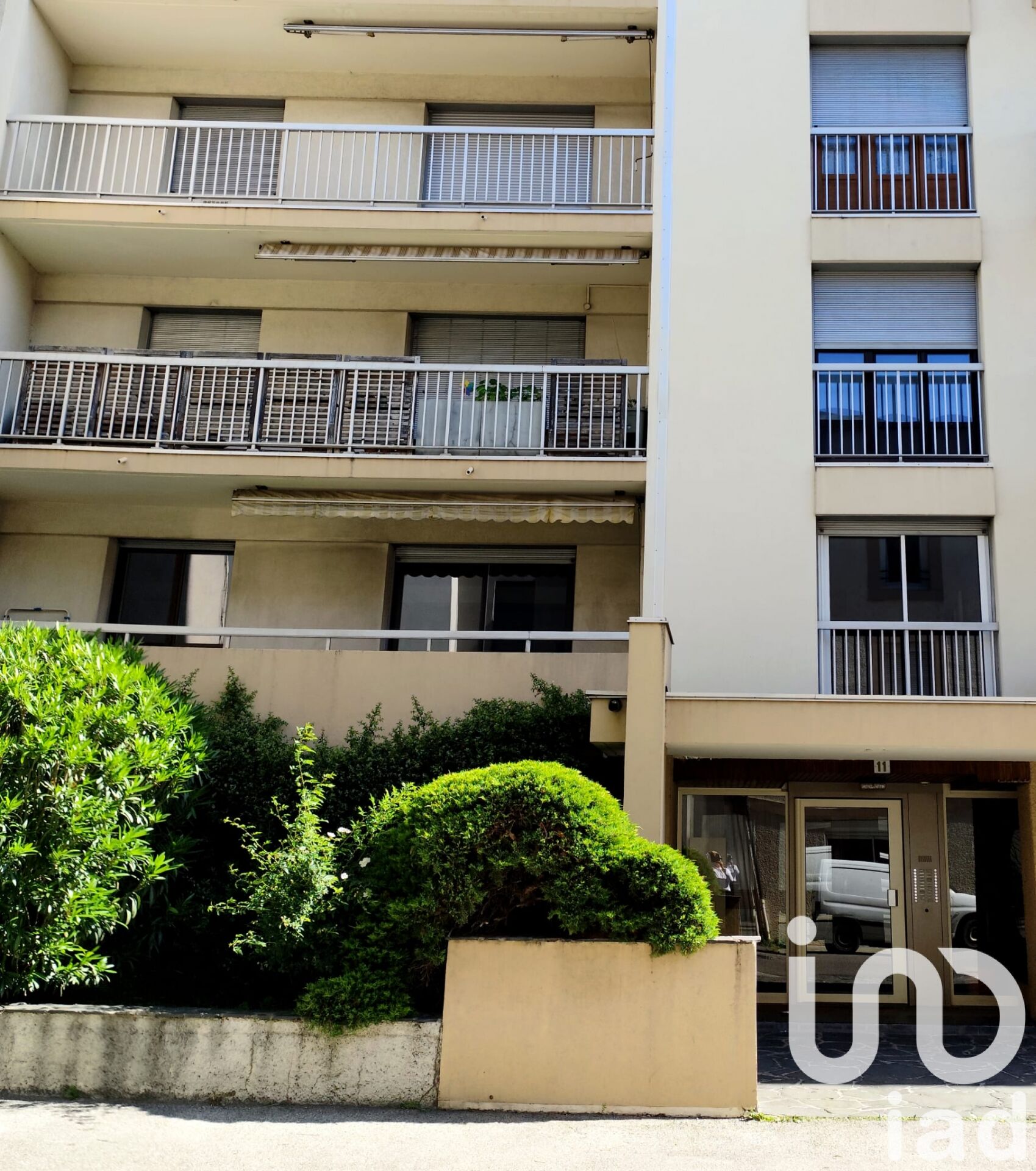 Vente Appartement 3 pièces - Photo 2