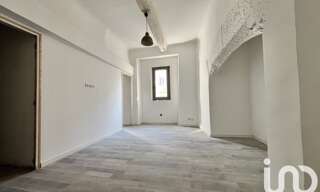 Immeuble  150 m² à vendre à Apt (84400)