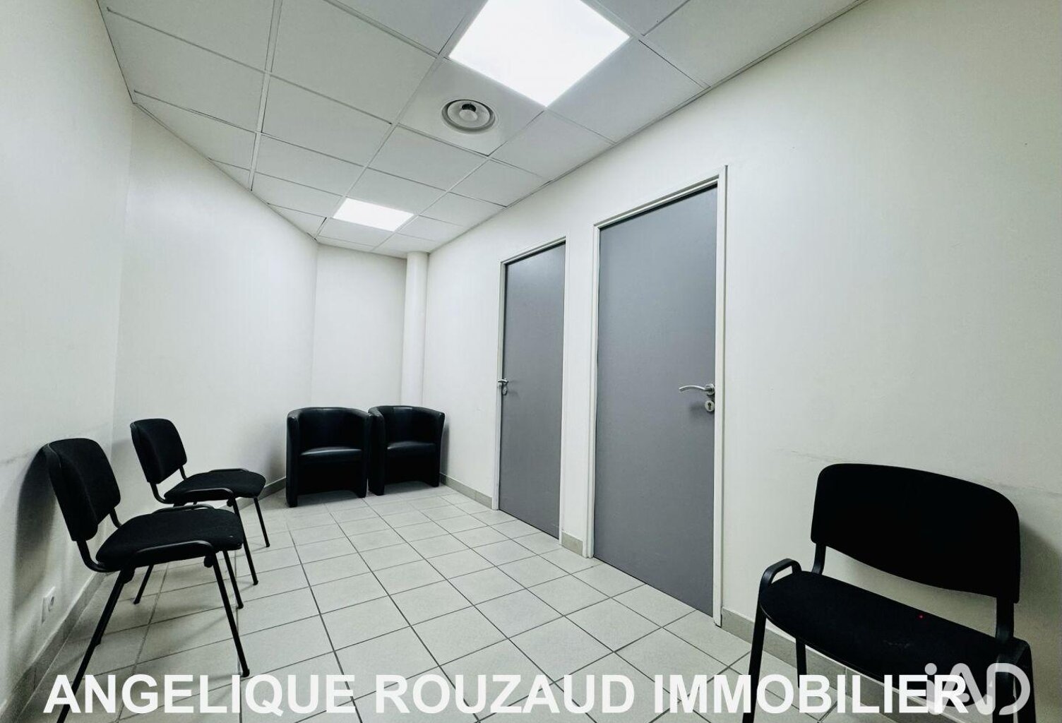 Location Boutique/Local commercial 38 m&sup2; — photo 1
