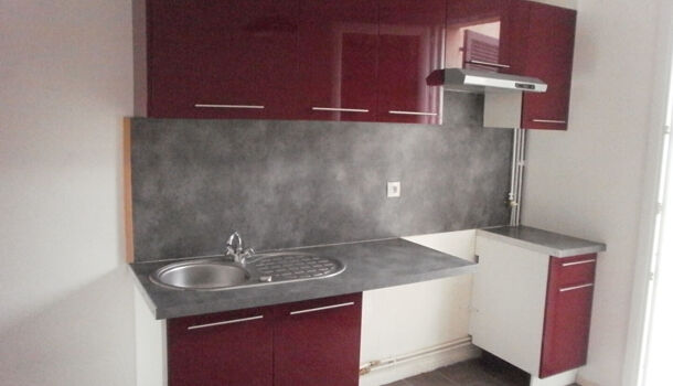 Villa / Maison 4 pièces  à louer Serres-Castet 64121