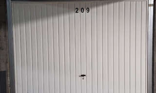 Garage  12 m² à louer à Villeurbanne (69100)