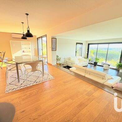 Maison 5 pièces 608000 €