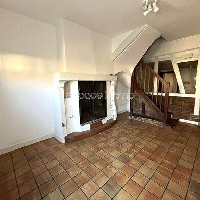 Maison 4 pièces 700 €
