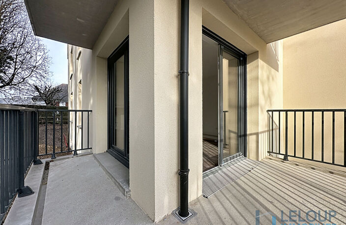 BOURG-ACHARD - SECTEUR MAIRIE — photo 2