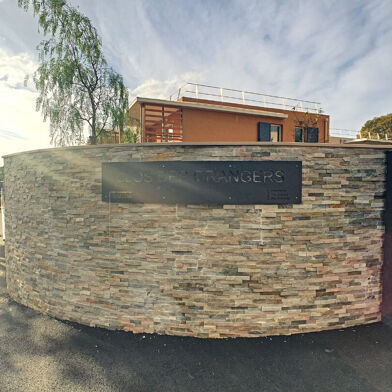 Appartement 3 pièces 1088 €