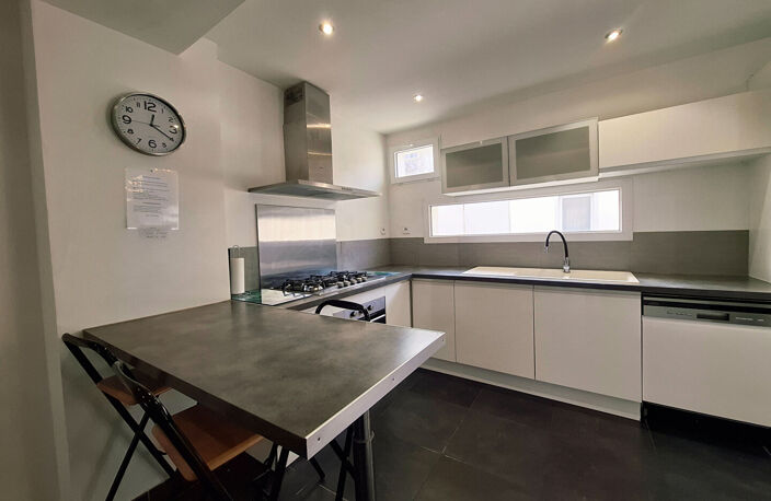 Perpignan Saint Assiscle Maison de Type 5 de 115m2 habitables — photo 3