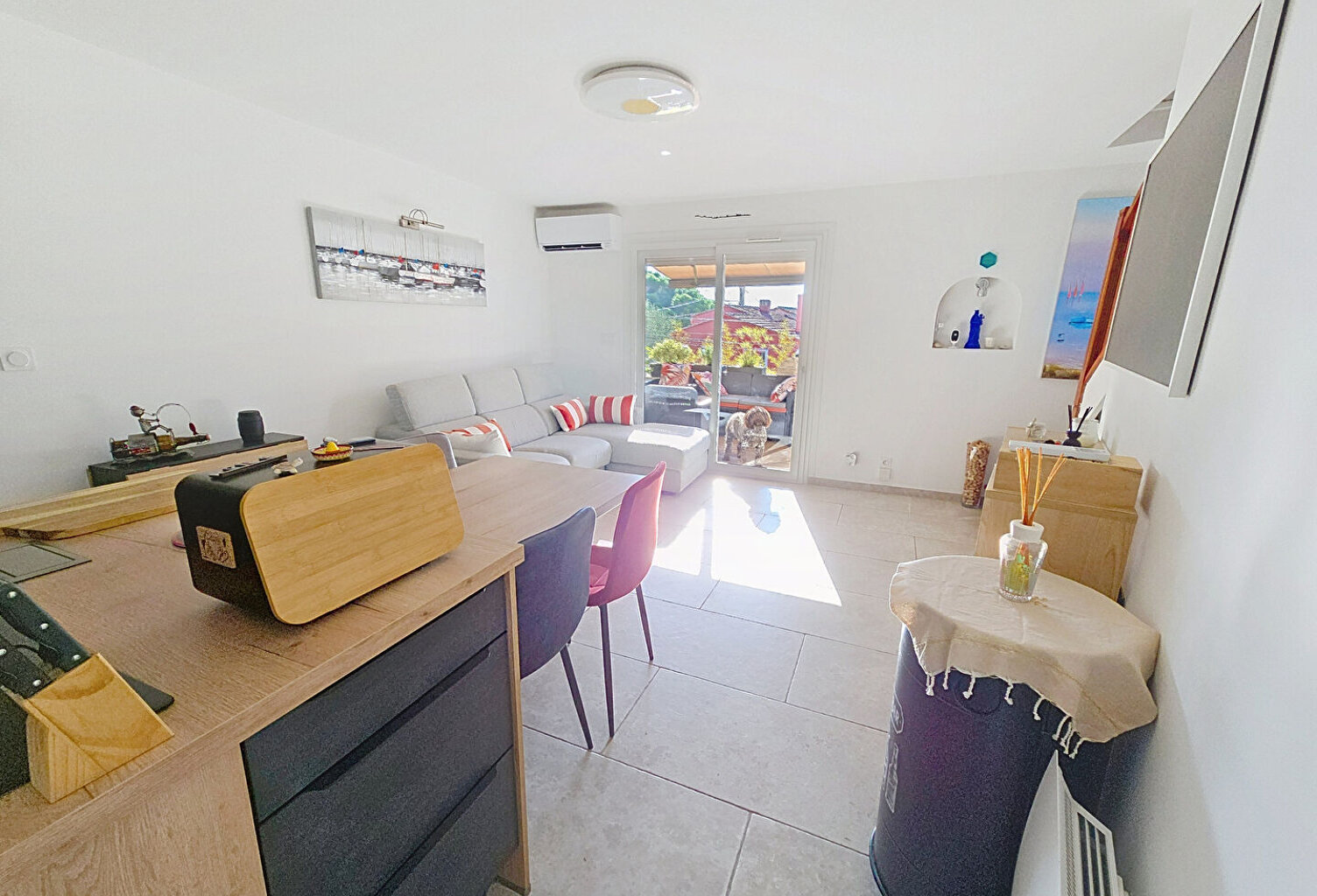 Appartement Six Fours Les Plages 2 pièce(s) 68 m2 — photo 1