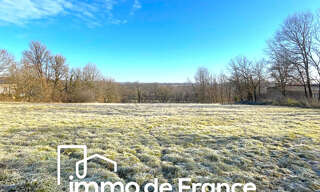 Terrain  4368 m² à vendre à Vailhourles (12200)
