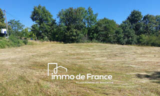 Terrain  4368 m² à vendre à Vailhourles (12200)