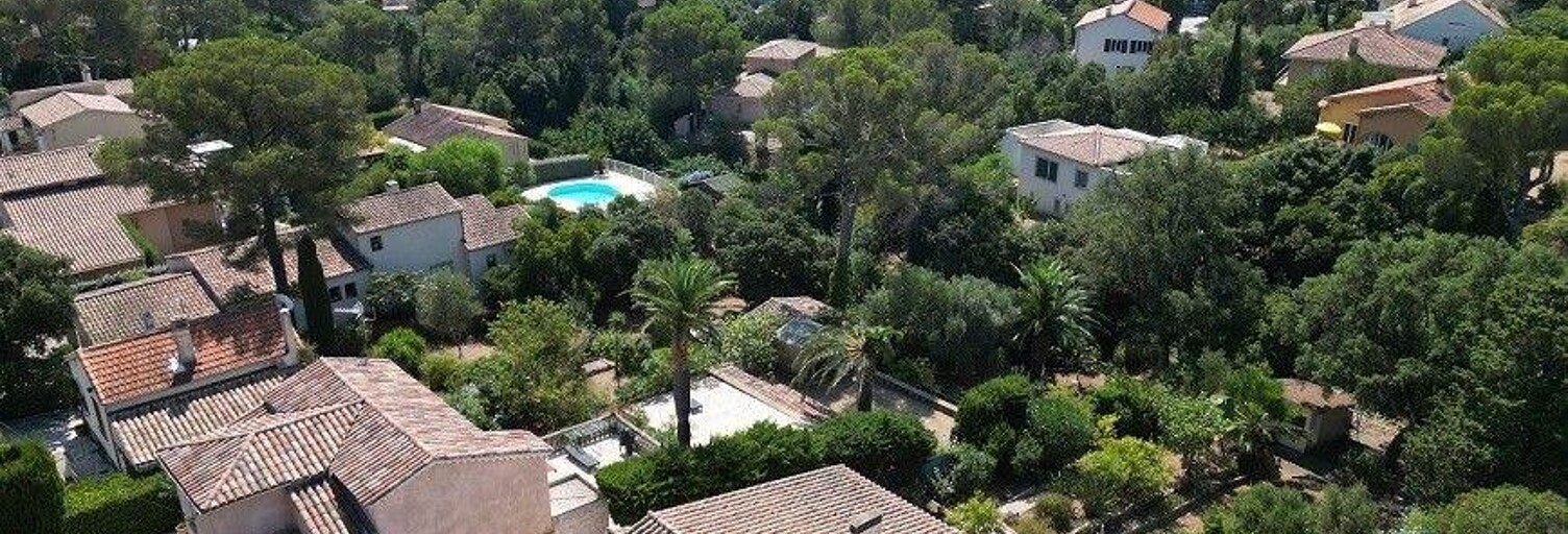 Maison 8 Pièces 182 m² à vendre à Fréjus (83370)